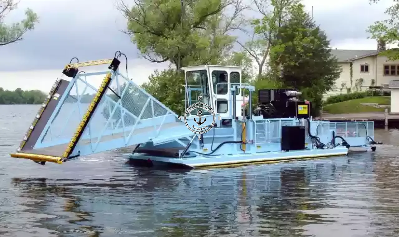 Aquatic Weed Harvester Aquarius EH-220 For Rent