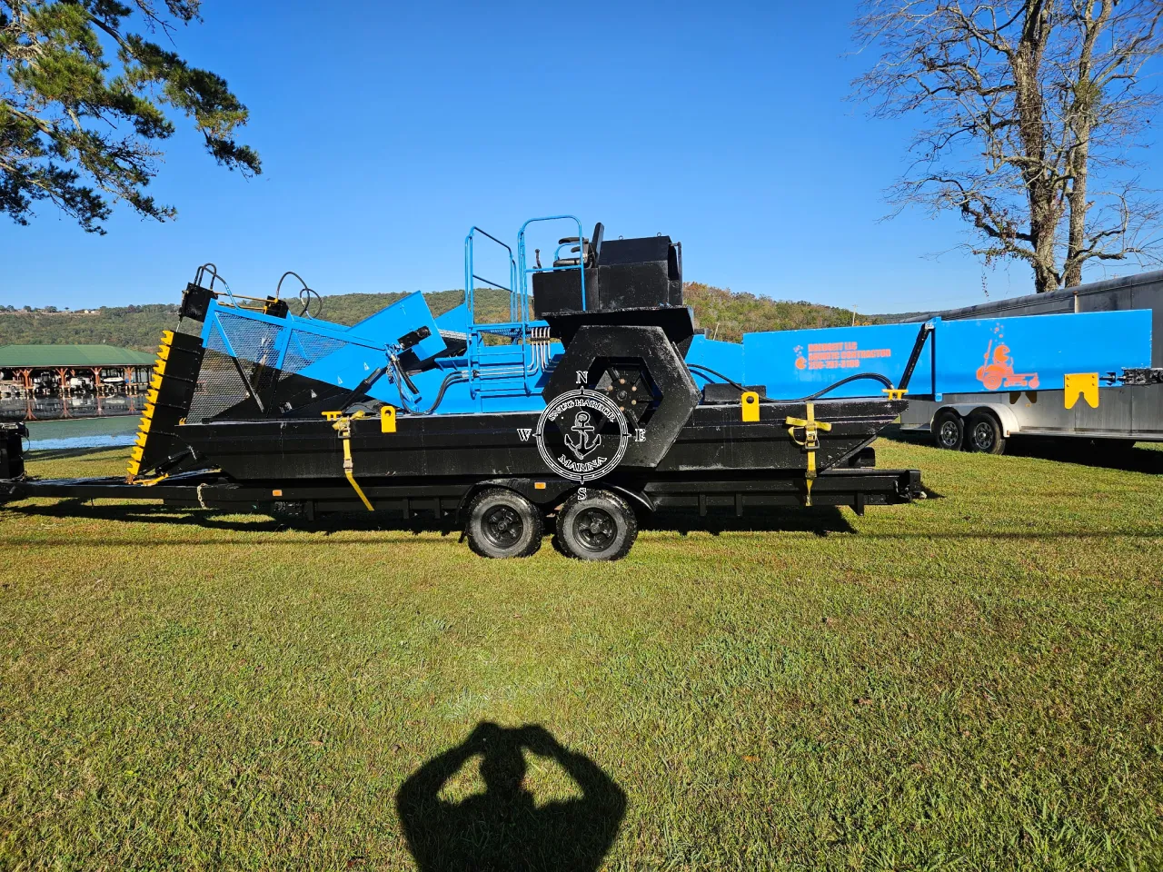 EH220 2000 Model For Sale