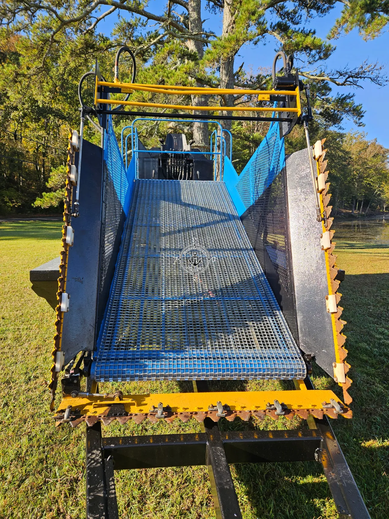 EH220 2000 Model For Sale